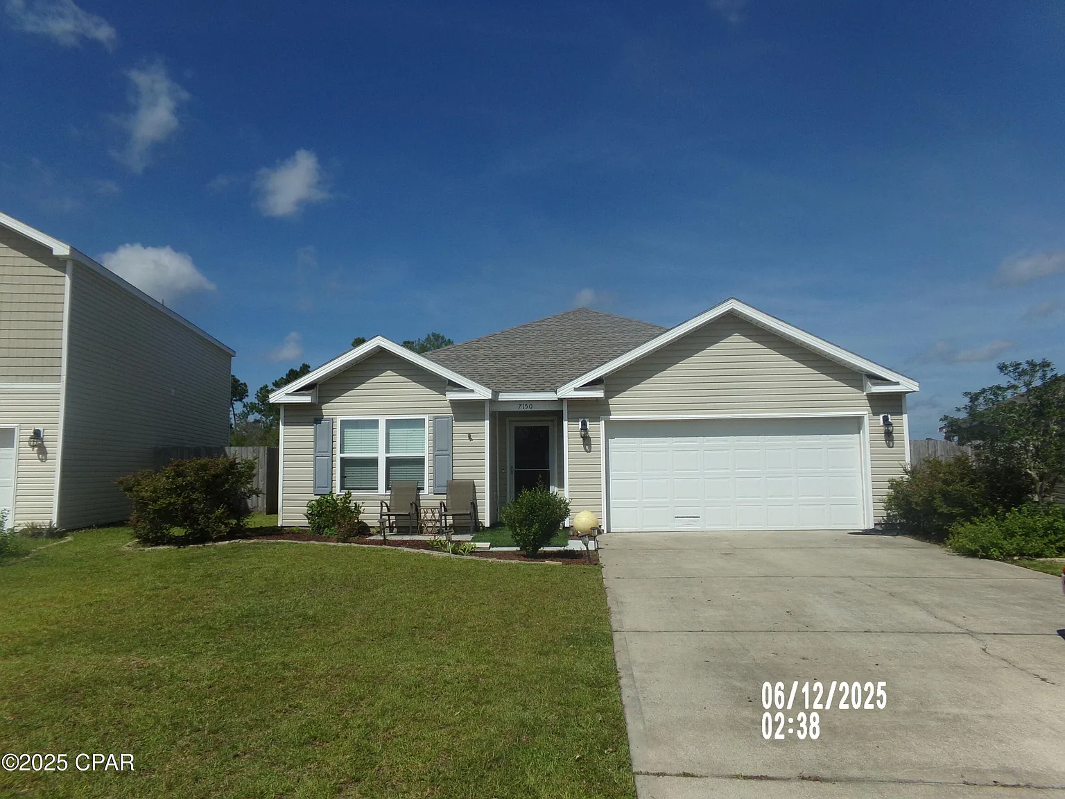4 bed, 1768 sqft, $2,195 — Photo 1