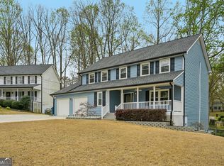 2241 Deer Oaks Trl, Lawrenceville, GA 30044