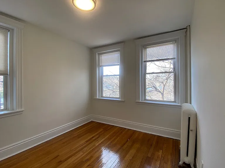 12 Camelot Ct #15R — Photo 27