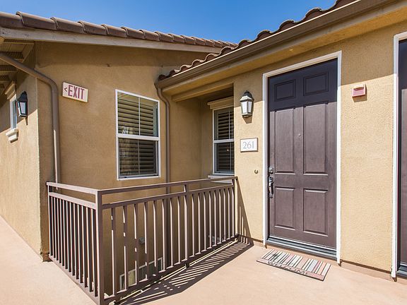 3rd image of 259 Riverdale Ct APT 261