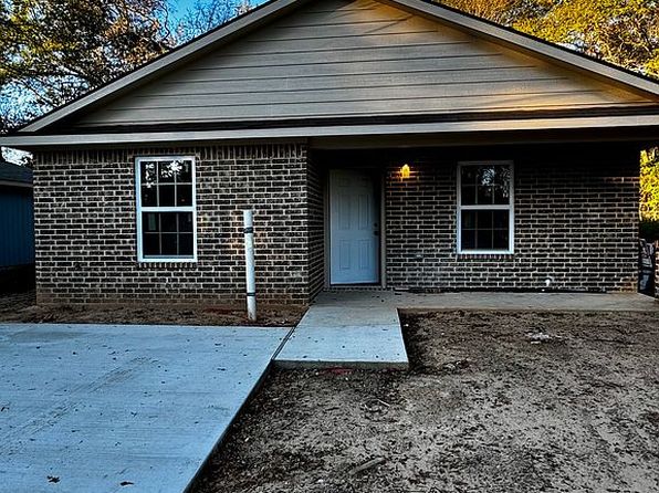 209 E Culver St