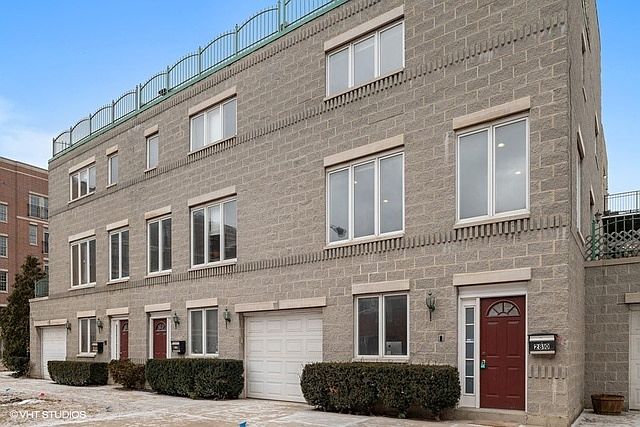 1st image of 2810 N Wolcott Ave #2810
