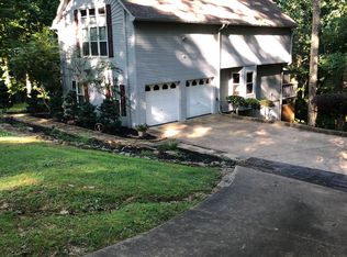 225 Anderson Hollow Rd, Savannah, TN 38372