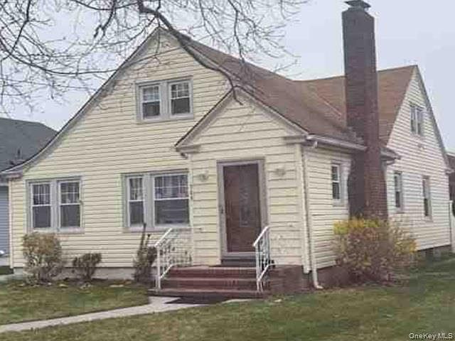 1st image of 769 Grand Terrace Avenue