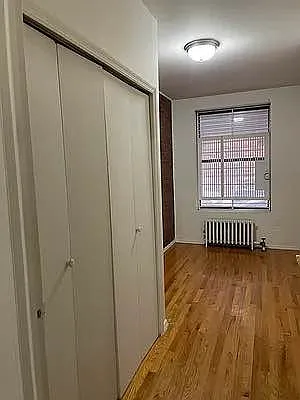 Rented by Jonis Realty | media 3