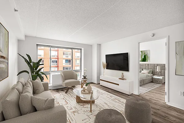 Sold by Sotheby's International Realty | media 3