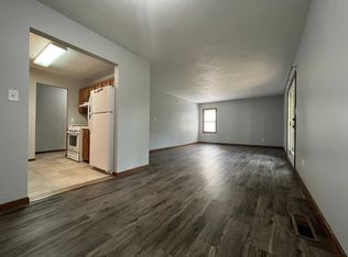 526 Oak Glen Dr APT A, Warsaw, IN 46580