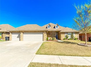 3004 Elmo Way, Moore, OK 73160