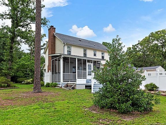 5th image of 8521 Independence Dr