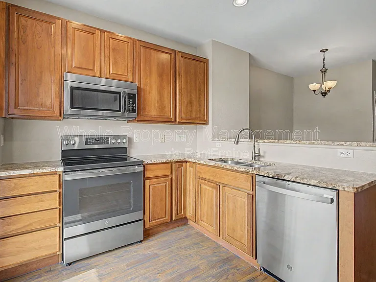9558 Pearl Cir #103 — Photo 9