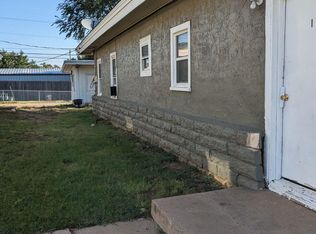 2711 5th Ave APT I, Canyon, TX 79015