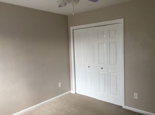 1088 Creekview Ridge Ct, Virginia Beach, VA 23464