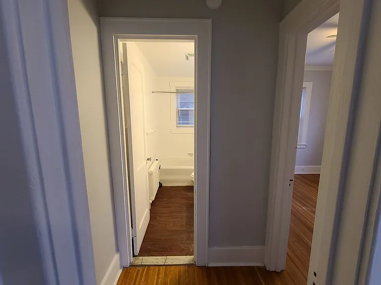 1625 East Ave — Photo 13