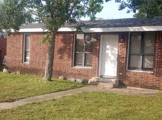 1409 Buenos Aires St, Corpus Christi, TX 78417