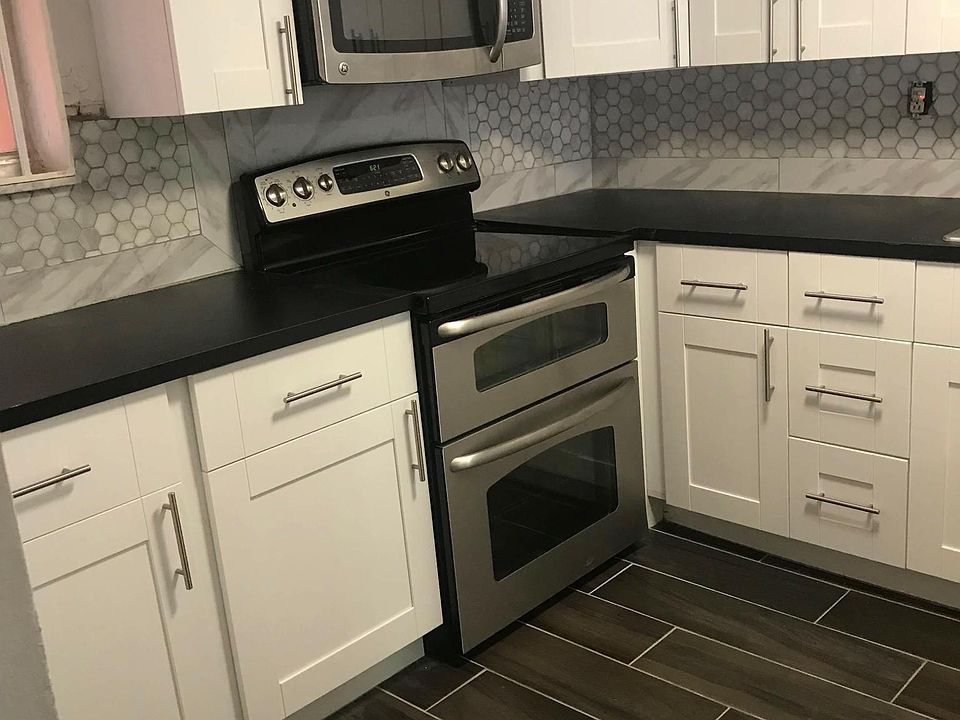 1st image of 1950 W 56th St APT 2305