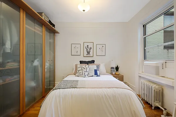 Sold by Compass | media 10