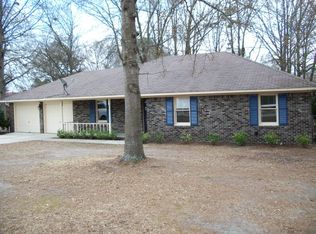 20 Kentwood Ct, Sumter, SC 29154