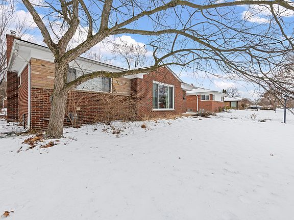 4th image of 14284 Arcola St