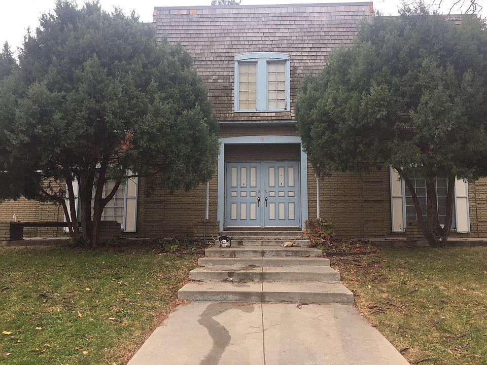 1st image of 9 Southridge Dr