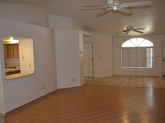 5th image of 2521 Katherine Ct