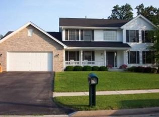 7371 Countryshire Ln, Rockford, IL 61107