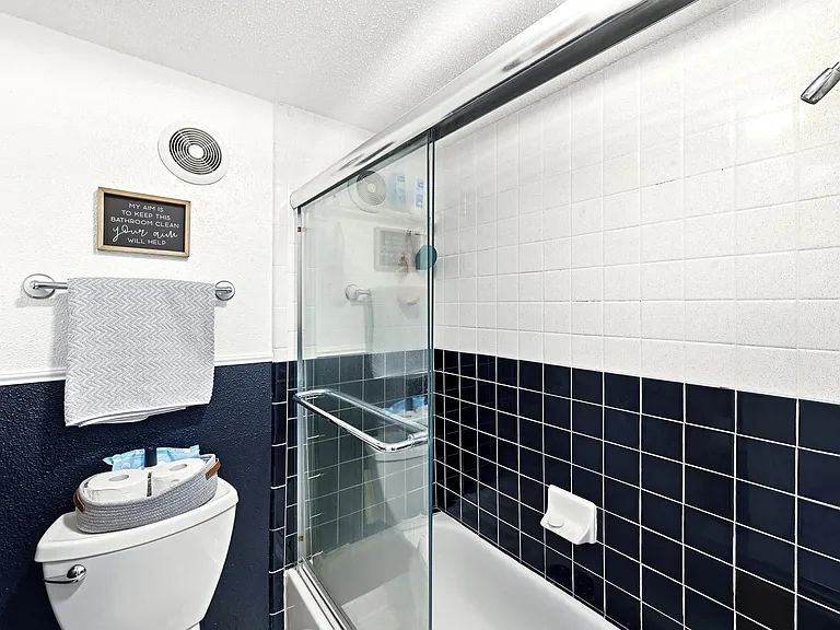 1212 Guadalupe St #308 — Photo 18
