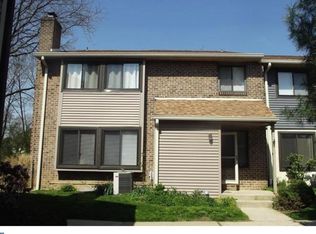 22 Fitzwatertown Rd UNIT C1, Willow Grove, PA 19090