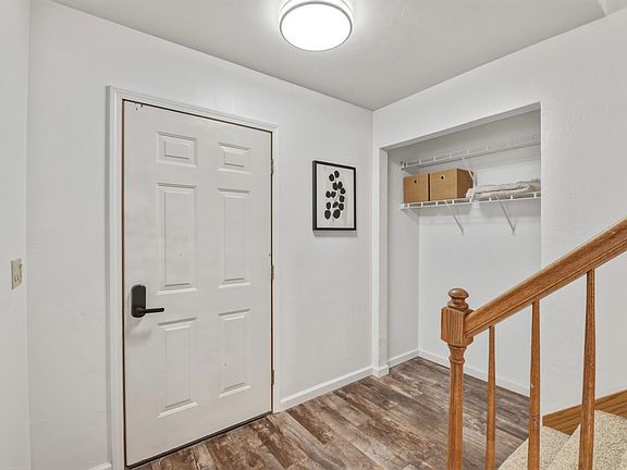 3rd image of 4523 Columbus St