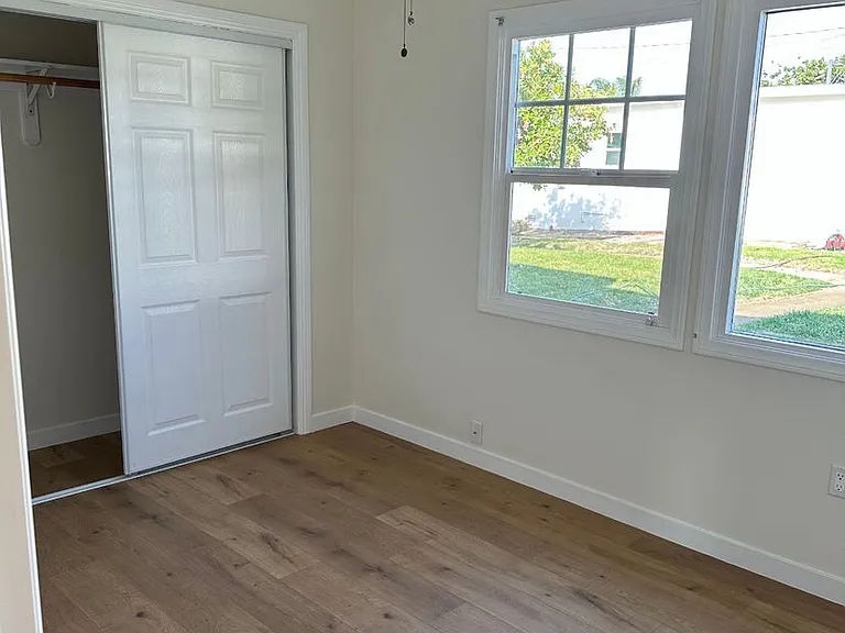 130 Surfside Dr — Photo 28