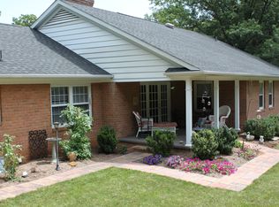 405 Maxwell Dr, Staunton, VA 24401