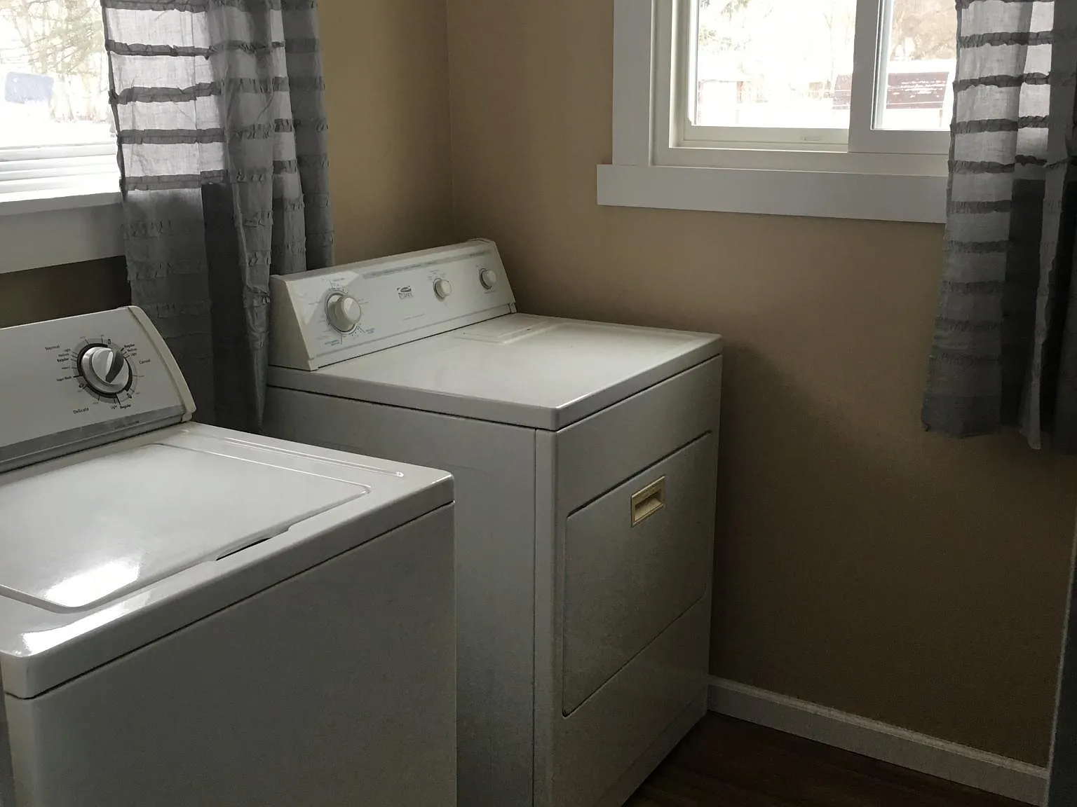 111 Providence St — Photo 3