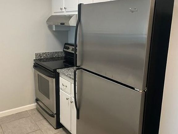5th image of 675 Indian Rocks Rd N #110D