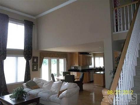 100_3900 (Medium).JPG