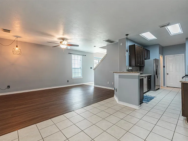 336 Capella Oaks Ln — Photo 10