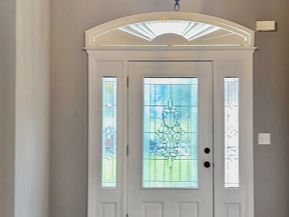 4th image of 5066 Gertrude Dr