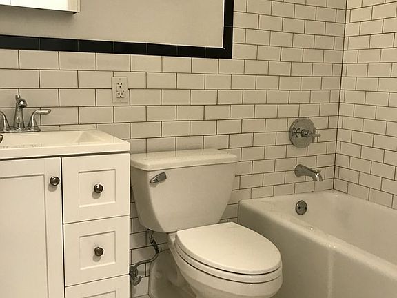 5th image of 343 E 76th St APT 4B