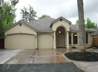 4114 Hillcrest Way, Sacramento, CA 95821