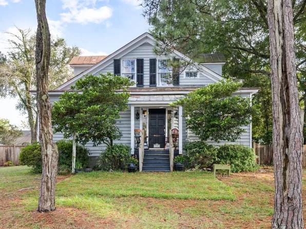 725 King St, Mount Pleasant, SC 29464