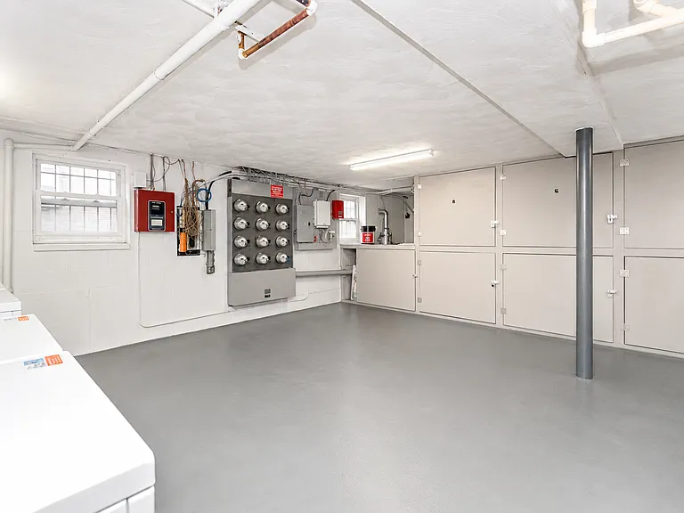 1105 Lexington St #4-3 — Photo 6