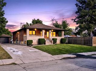 362 Rosseau Rd, Hamilton, ON L8K 4T2