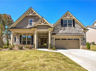 5712 Meadow View Dr, Jefferson, GA 30549