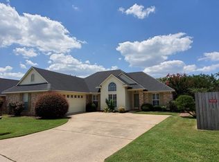 403 Springfield Pl, Bossier City, LA 71112