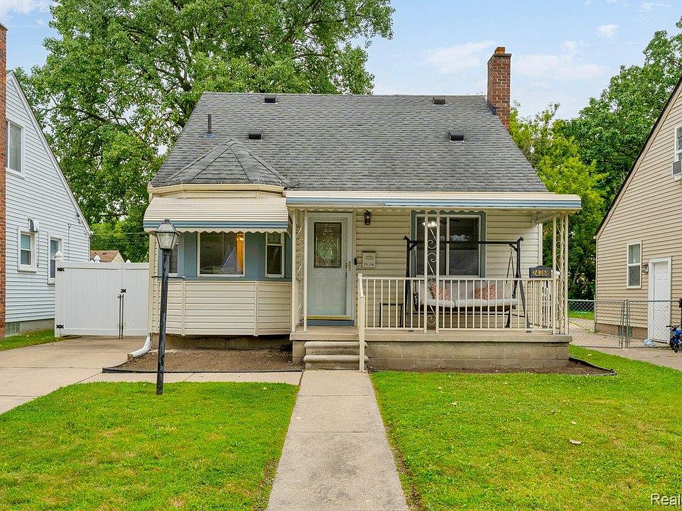1st image of 24368 Hopkins St