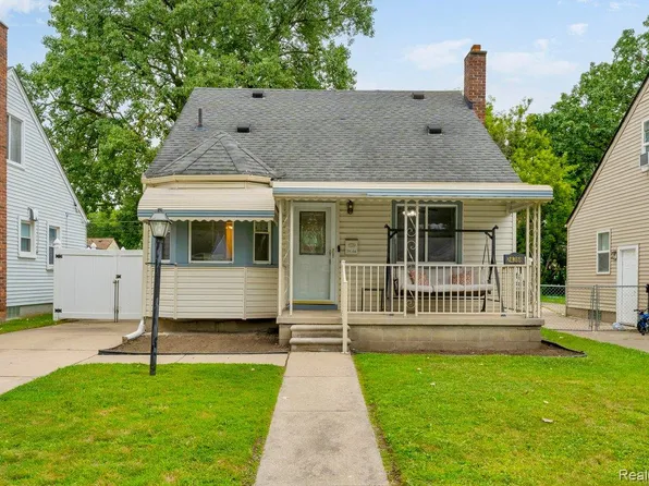 24368 Hopkins St, Dearborn Heights, MI 48125