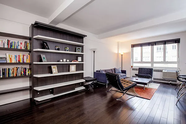 Rented by Town Residential | media 32