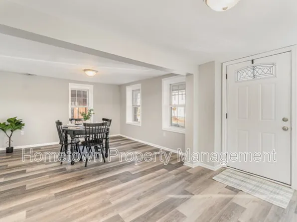 28 W Main St, Fairfield, PA 17320