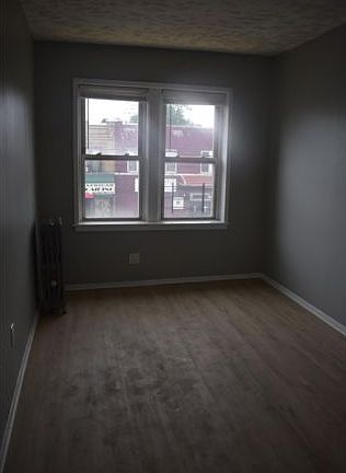 4th image of 201-05 Linden Blvd #1