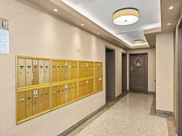 15 Oliver Street image 15 of 21