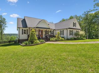 202 Sunset Bluff Dr, Altamont, TN 37301