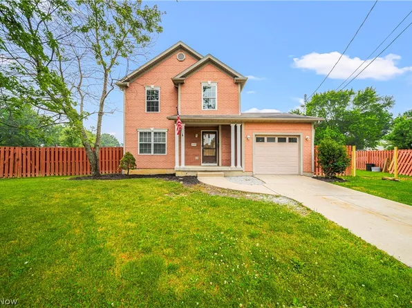 9576 Cloverleaf Rd, Windham, OH 44288